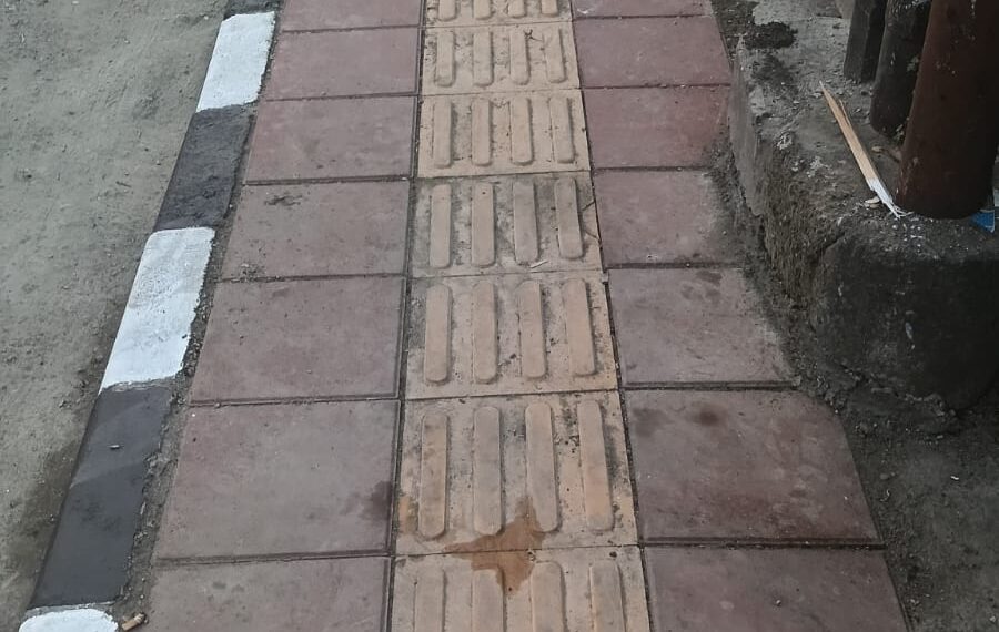 Proyek Trotoar Jalan Taman Pahlawan Disorot, Warga Pertanyakan Kualitas Pekerjaan